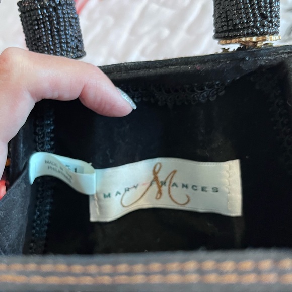 On Safari with Mary Frances Crossbody - Picture 6 of 8